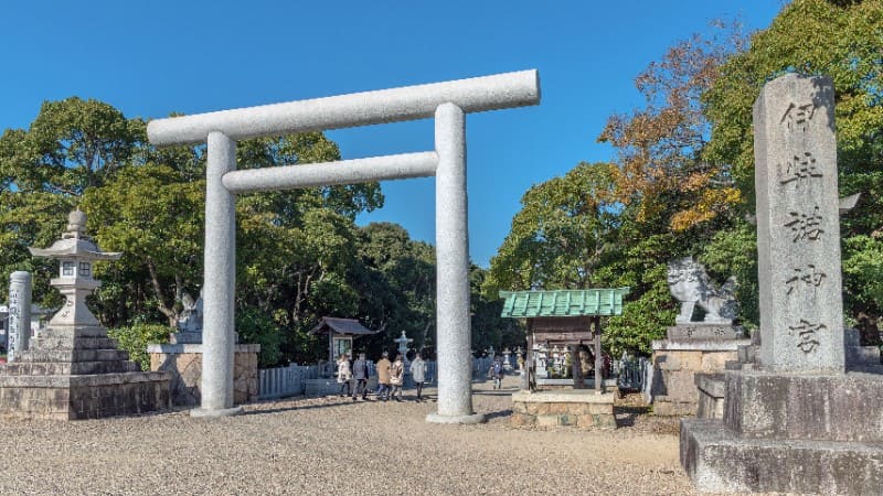 兵庫県の伊弉諾神宮
